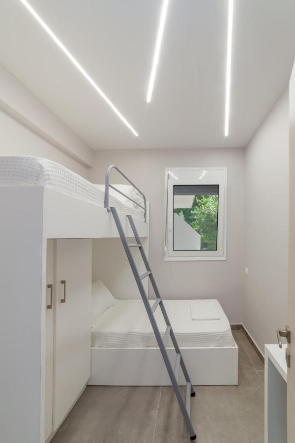 Althea Suites By Rentalspro Services - Nea Moudania Halkidiki Exterior photo