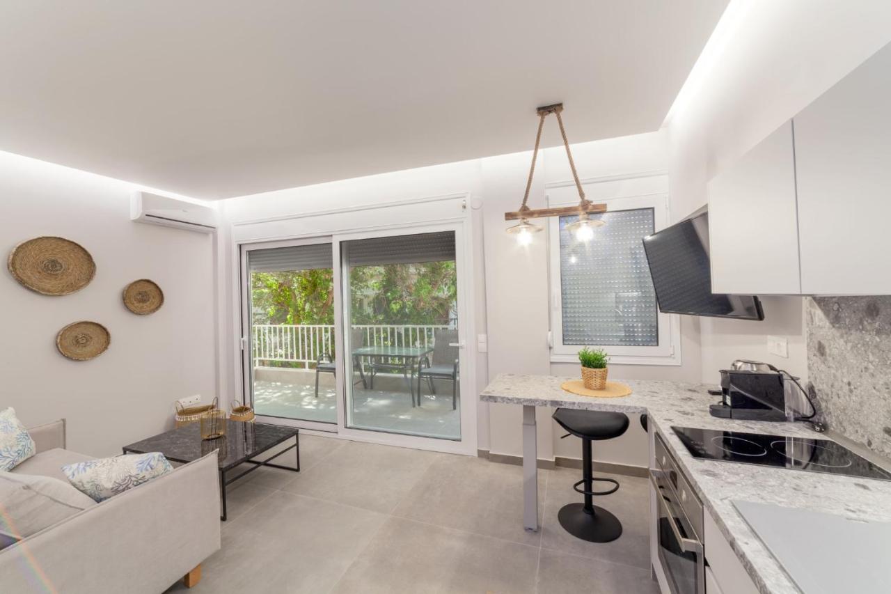 Althea Suites By Rentalspro Services - Nea Moudania Halkidiki Exterior photo